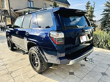 space runner: Toyota 4Runner: 2019 г., 4 л, Автомат, Бензин, Внедорожник — 5