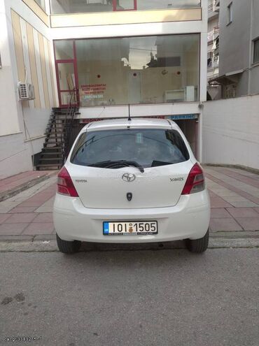 Toyota: Toyota Yaris: 1.3 l. | 2011 έ. Χάτσμπακ — 2