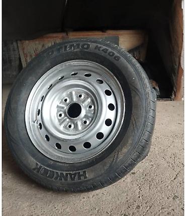 mercedes benz disk: 2 ədəd Mercedes Benz təkər şini və 1 ədəd Mercedes Benz təkəri.Hər 3 - — 2