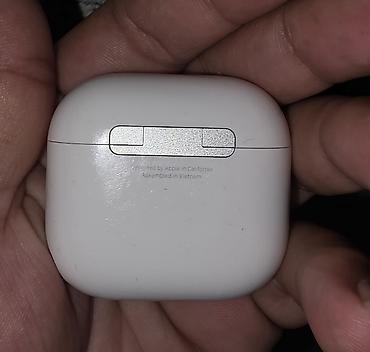 4 luk kabel: AirPods 4 simsiz qulaqlıqlar – şarj qabı ilə - Model: AirPods 4 — 3