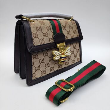 сумку с пайетками: Бренд: GUCCI Размер: 25×18×11 см "Сумки премиум-класса — символ