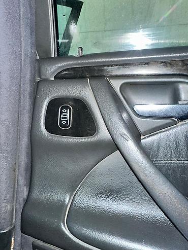 Mercedes-Benz: Mercedes-Benz E-Class: 2001 г., 2.4 л, Автомат, Бензин, Седан — 11