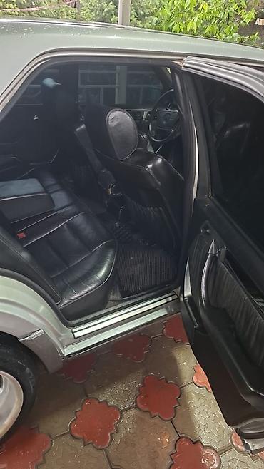 stance: Mercedes-Benz W124: 1994 г., 3.2 л, Автомат, Бензин, Седан — 10