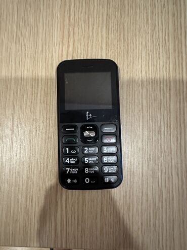 Digər mobil telefonlar: Fly telefon (F+ ezze 5), 2 SİM kartli. Type-C zaryadkasi (veriləcək)