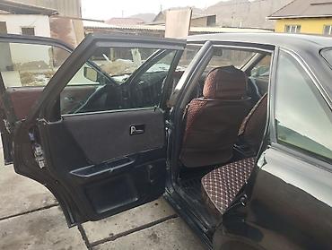 Audi: Audi 80: 1993 г., 2 л, Механика, Бензин, Седан — 19