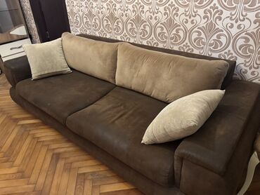 Divan, İşlənmiş, Açılmayan, Bazasız, Parça, Çatdırılma yoxdur