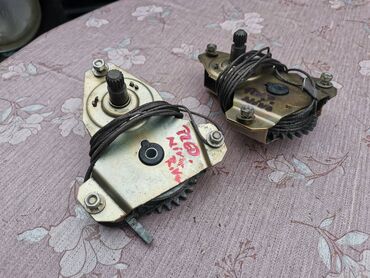 Auto delovi: Podizac stakla prednih vrata Lada 21213,21214 Niva,2105,2104 — 3