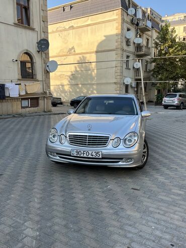 mercedes satışı: Mercedes-Benz E 240: 2.4 л | 2002 г. Седан