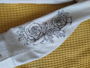 Ostale jakne, kaputi, prsluci: Guess bela univerzalna jakna sa vezenim aplikacijama na — 6