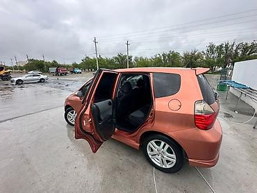 bazar kg: Honda Fit: 2009 г., 1.5 л, Механика, Бензин, Хэтчбэк — 4