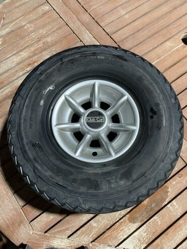 siniler: Club Car markasının şinidir. Şin Kenda markasına aiddir və 18x8.50-8