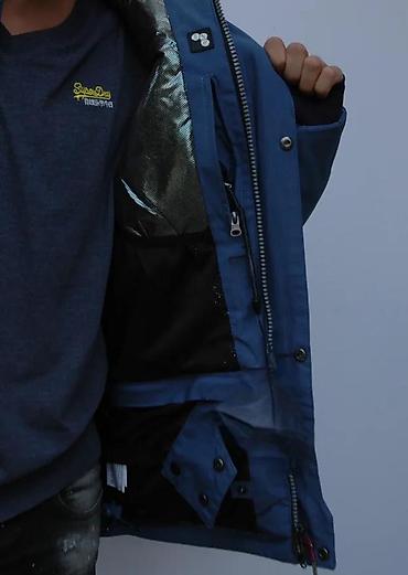 Zimske jakne: Muška zimska jakna sa kapuljačom - Boje: teget, crvena i siva/plava — 9