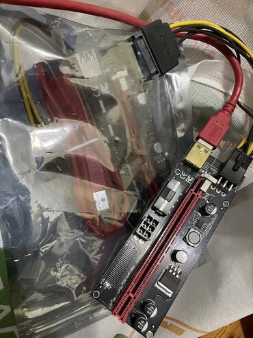 кулер ноутбука: Райзер (переходник, адаптер) с PCI-E 1x на PCI-E 16x (с кабелем USB)