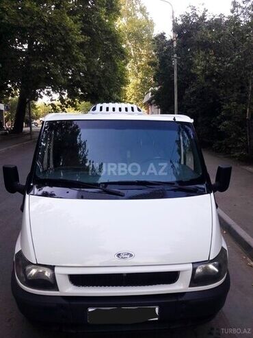 masin cip: Ford Transit: 2 l | 2004 il 389546 km Mikroavtobus