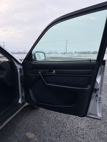 Audi: Audi A6: 1994 г., 2.6 л, Механика, Бензин, Седан — 14