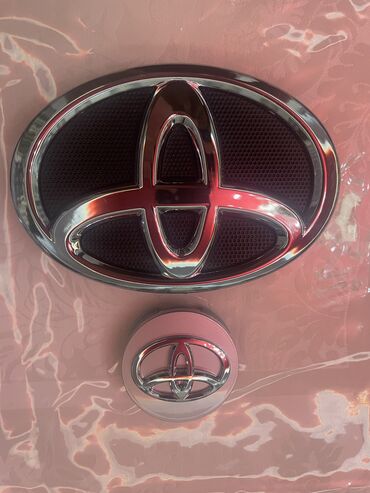 Передние фары: Комплект передних фар Toyota Новый, Аналог