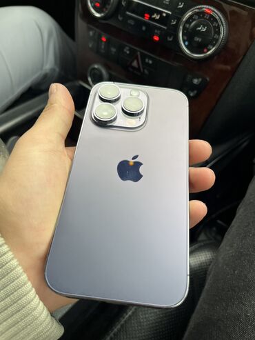 Apple iPhone: Акб 89 радной
Каробка зарядка есть