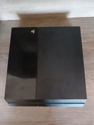 irsad telecom playstation 4: Playstation 4 fat əla vəziyyətdədir heç bir prablemi yoxdur 500 gb dır