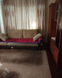 срочна продаю дом дордой: 70 кв. м, 4 бөлмө, Жертөлө, ороо, Забор, тосулган