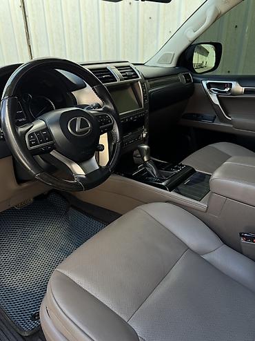 тайота gx: Lexus GX: 2019 г., 4.6 л, Внедорожник — 7