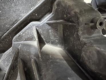 калыб: Пара передних фар Toyota (оригинал, Japan) - Тип: биксенон/LED — 4