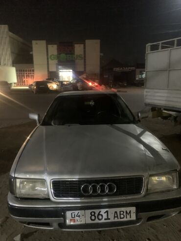 Audi: Audi 80: 1992 г., 2 л, Механика, Бензин, Седан — 2