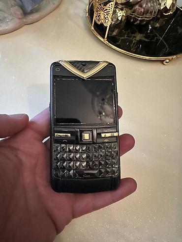 vertu ascent ti: Vertu Constellation Quest, 8 GB, rəng - Qara, Düyməli — 1
