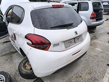 dim staklo: PEUGEOT 208 2015. GOD. - KOMPLETAN AUTO U DELOVIMA | Molba za — 1