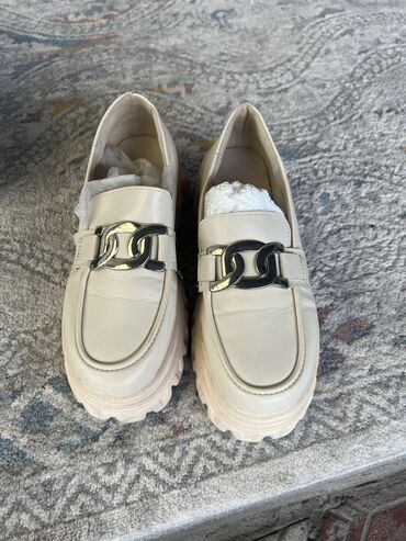 белые туфли для свадьбы: Туфли Размер: 38, цвет - Белый