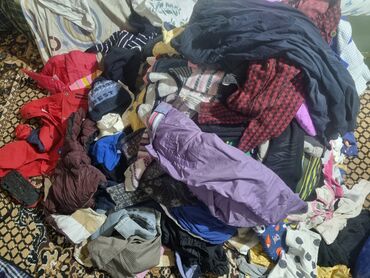 отдам детские вещи нуждающимся: Детские вещи