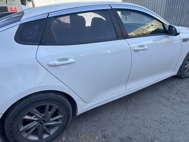 машины за 6000 долларов: Kia K5: 2018 г., 2 л, Автомат, Газ, Седан