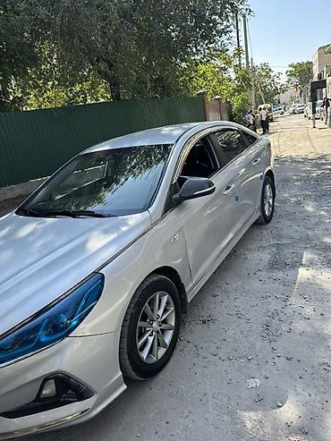 экран саната: Hyundai Sonata: 2018 г., Автомат, Бензин, Седан — 5