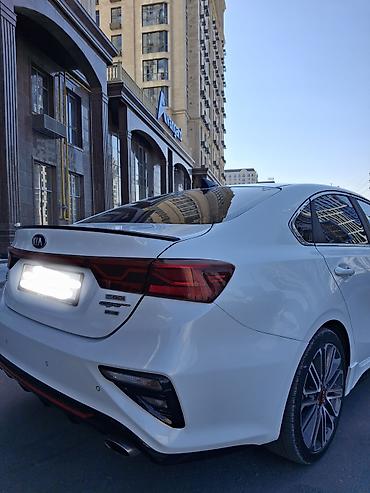 geely mon: Kia Ceed GT: 2019 г., 1.6 л, Автомат, Бензин, Хэтчбэк — 9