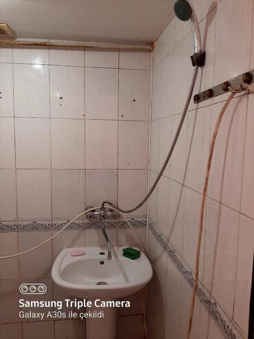 Köhnə tikili: Bakı, 2 otaqlı, Köhnə tikili, 35 kv. m -da lalafo.az — 11 Köhnə tikili: Bakı, 2 otaqlı, Köhnə tikili, 35 kv. m — 11