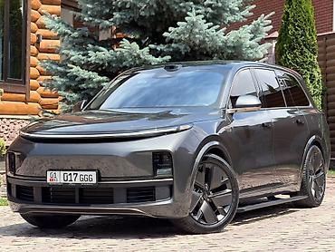 1 тонна: Lixiang L9: 2025 г., 1.5 л, Автомат, Гибрид, Кроссовер — 1
