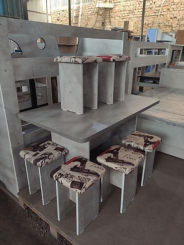 Кухонные столы и стулья: Кухонный стол и стул, Новый — 2