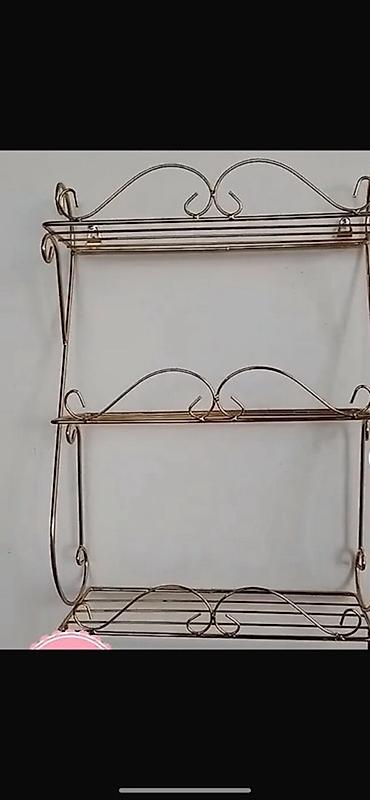 ev t: Metall divar rəfi – 3 mərtəbəli - Material: möhkəm metal konstruksiya — 1