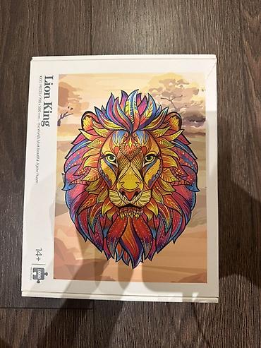 thomas oyuncaq paravoz dəsti: Lion King – 1000 parçalı pazl - Mövzu: rəngarəng, etnik üslubda aslan — 1