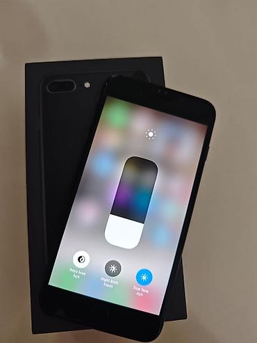 iphone 5 's: IPhone 8 Plus, 64 GB, Qara, Barmaq izi — 1