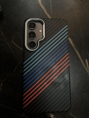 carbon x1: Чехол для смартфона с карбоновым узором и спортивными диагональными — 1