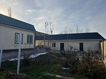 Продажа коттеджей и домов: Продается большой дом 30 соток с большим сараем, отдельный зал at lalafo.kg — 6 Продажа коттеджей и домов: Продается большой дом 30 соток с большим сараем, отдельный зал — 6