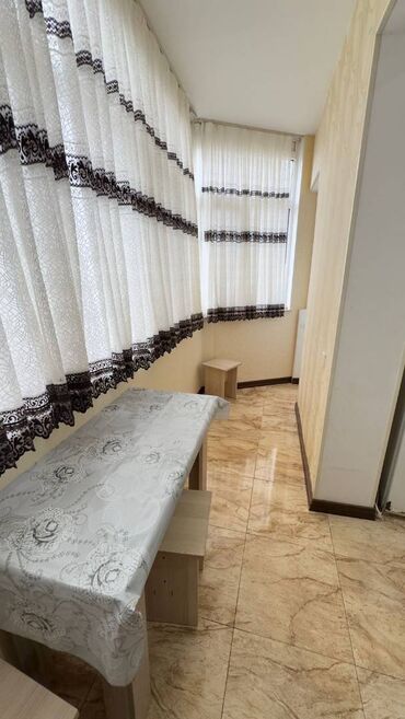 Uzunmüddətli kirayə mənzillər: Binəqədi rayonu, Zərifə Əliyeva adına göz klinikasının arxasında9 — 10