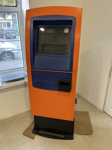 принтер для печати на атласной ленте: Продается корпус платежного терминала
Без косяков, есть 2шт ключа