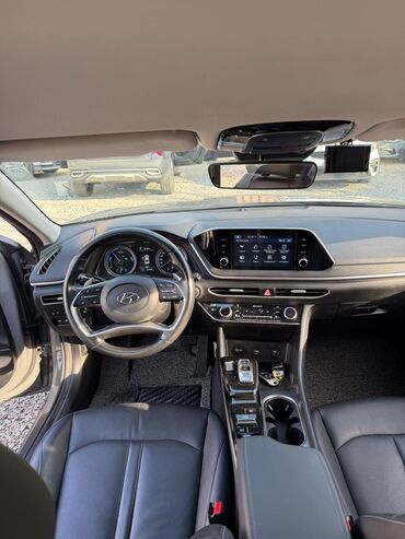 Hyundai: Hyundai Sonata: 2021 г., 2 л, Автомат, Гибрид, Седан — 12