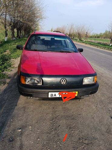 фоль: Volkswagen Passat: 1990 г., 1.8 л, Механика, Бензин, Минивэн