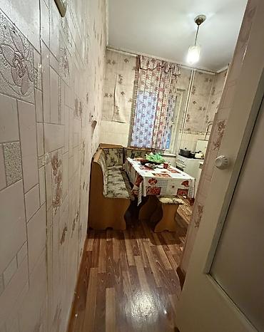 3 комнаты, 66 м², Нижний Джал (Джал-23) 105 серия, 2 этаж, Старый ремонт