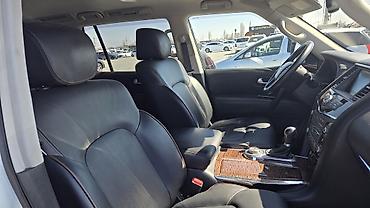 y62: Nissan Patrol: 2012 г., 5.6 л, Автомат, Бензин, Внедорожник — 10