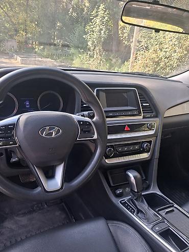 Hyundai: Hyundai Sonata: 2019 г., 2 л, Автомат, Газ, Седан — 5