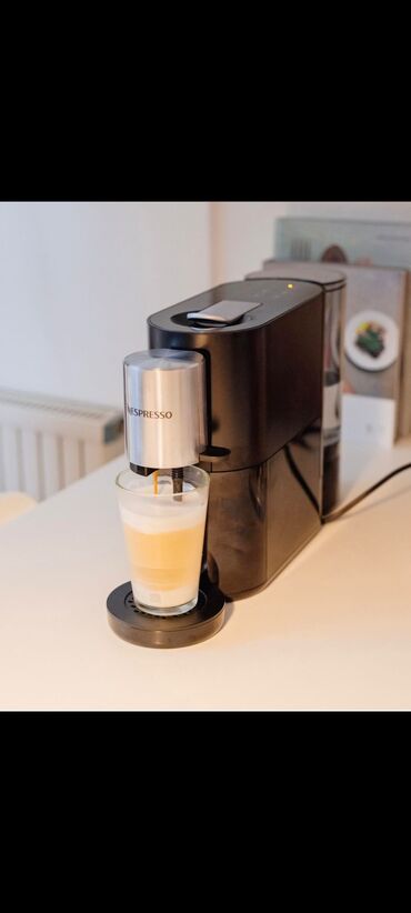 Qabyuyan maşınlar: Nespresso atelier s85 modeli 440₼ satilir. Həm isti,həm soyuq latte