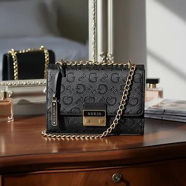 Çantalar: Çiyin çantası, Guess, Yeni — 1